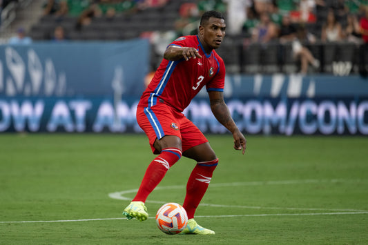 Harold Cummings refuerza la defensa del Campeón Nacional